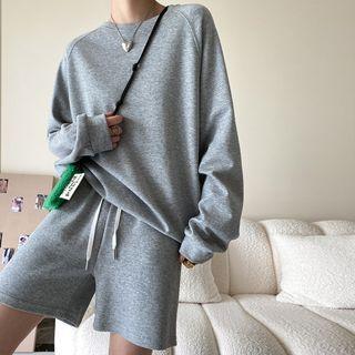 Set: Long Sleeve Sweatshirt + Sweat Shorts