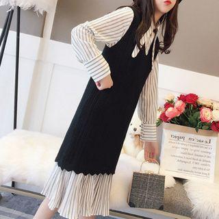 Set: Sleeveless Knit Dress + Long-sleeve Midi Dress