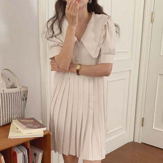 Short-sleeve Ruffle-trim Collared Pleated Dress