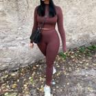 Set: Long-sleeve Cropped T-shirt + Leggings