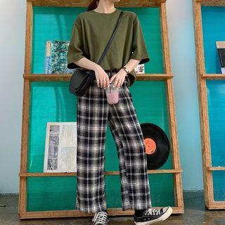 Loose-fit Short-sleeve T-shirt / Plaid Straight-cut Pants