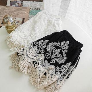 Crochet Panel Embroidered Straight-cut Shorts