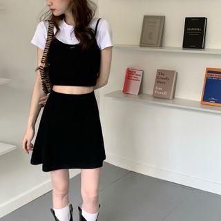 Short-sleeve Cropped T-shirt / Camisole Top / A-line Skirt