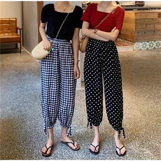 Square Neck T-shirt / High-waist Plain Cuff Pants