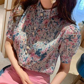 Faux Pearl Button Floral Short-sleeve Blouse