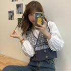 Patterned Double-breasted Sweater Vest / Plain Blouse