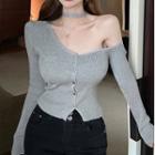 Choker-neck Cold-shoulder Ribbed T-shirt Gray - One Size