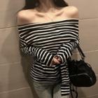 Off-shoulder Lace-up Long-sleeve T-shirt