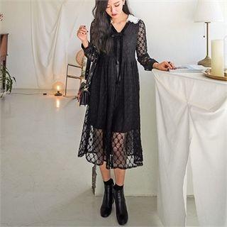 Contrast-collar Lace-overlay Long Dress