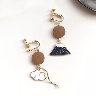 Non-matching Alloy Mt Fuji Dangle Earring