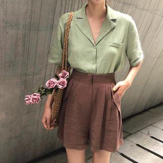 Plain Short-sleeve Shirt / Wide Leg Shorts
