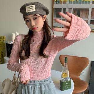 Long-sleeve Turtleneck Crinkled Top