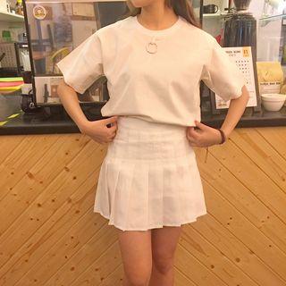 Short Sleeve T-shirt With Metal Ring Detail