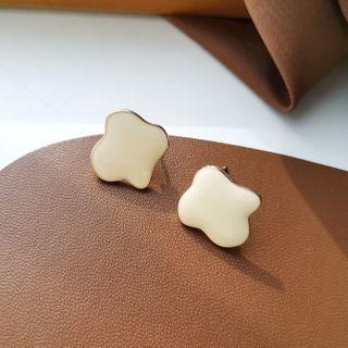 925 Sterling Silver Ear Stud 1 Pair - S925 Silver Needle - Earring - White - One Size
