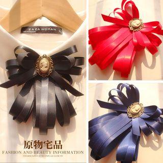 Ribbon Bow Tie