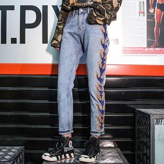 Embroidered Washed Straight Cut Jeans