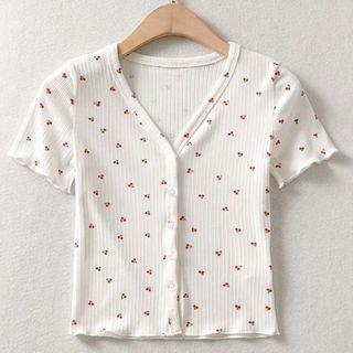 Short-sleeve Buttoned Heart Print Top