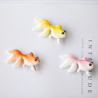 Gold Fish Brooch