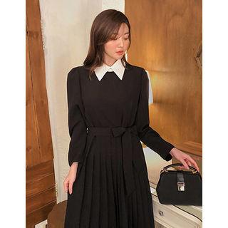 Dali Hotel Contrast-collar Long Pleat Dress