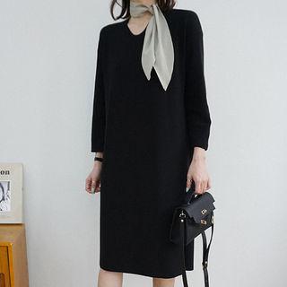 U-neck Midi Knit Dress