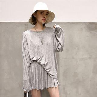 Set: Plain Loose-fit Long-sleeve T-shirt + Skort