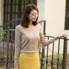 Crew-neck Long-sleeve Knit Top