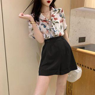 Set: Flower Print Short-sleeve Blouse + High-waist Wide-leg Shorts