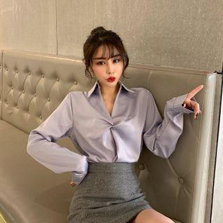 V-neck Plain Bow Oversize Shirt
