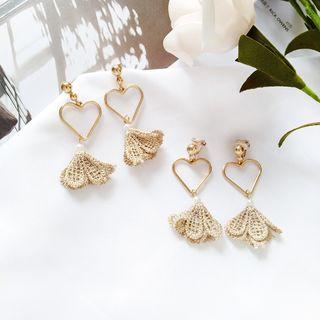 Floral Lace Drop Earring