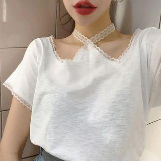 Lace Trim Short-sleeve T-shirt / Denim Shorts