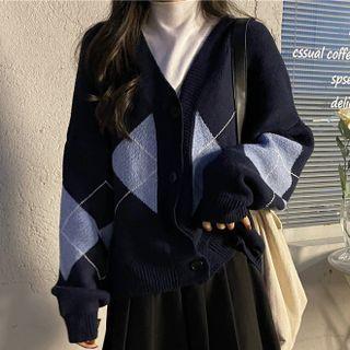 Long-sleeve Argyle Button-up Cardigan