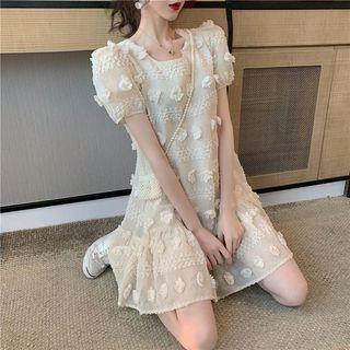 Flower Detail Short-sleeve Dress