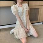 Flower Detail Short-sleeve Dress