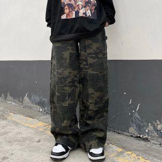 Camo Wide Leg Cargo Jeans