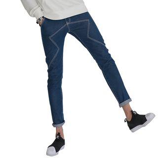 Contrast Stitching Straight-cut Jeans
