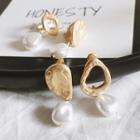 Non-matching Alloy Faux Pearl Dangle Earring