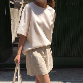 Crew-neck Elbow-sleeve T-shirt / Plain Shorts