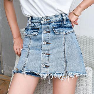 Frayed Hem Buttoned A-line Mini Denim Skorts
