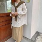 Knit Shawl / Plain Blouse / Pleated Skirt