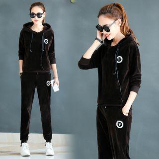 Set: Long-sleeve Hooded Top + Sweatpants