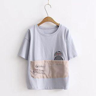 Rabbit Embroidered Elbow Sleeve T-shirt