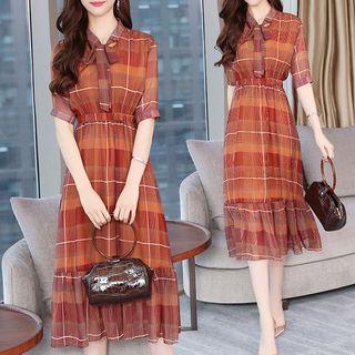 Elbow-sleeve Plaid Midi A-line Chiffon Dress