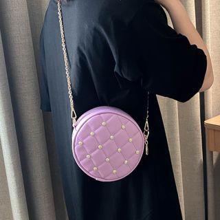 Round Quilted Chain Crossbody Bag