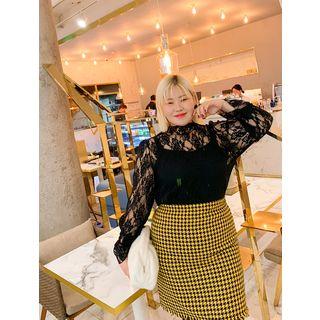 Fringe-hem Houndstooth H-line Skirt