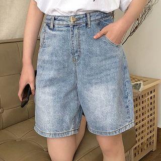 Straight-cut Denim Shorts