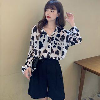 Leopard Print Shirt / Plain Dress Shorts