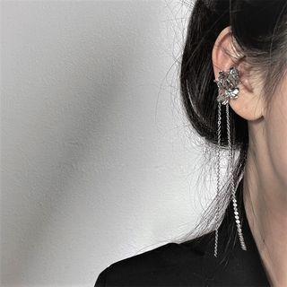 Flower Fringed Alloy Cuff Earring 1 Pc - Silver - One Size