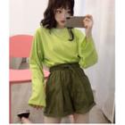 Crew-neck Long-sleeve T-shirt / Drawstring Shorts