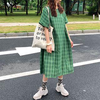 Plaid Loose-fit Short-sleeve Dress Green - One Size