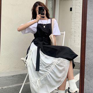 Spaghetti Strap Two-tone Midi A-line Dress / Short-sleeve T-shirt